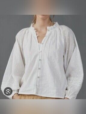 CLEOBELLA White Swiss Dot Peasant Blouse. STUNNING. Like New.